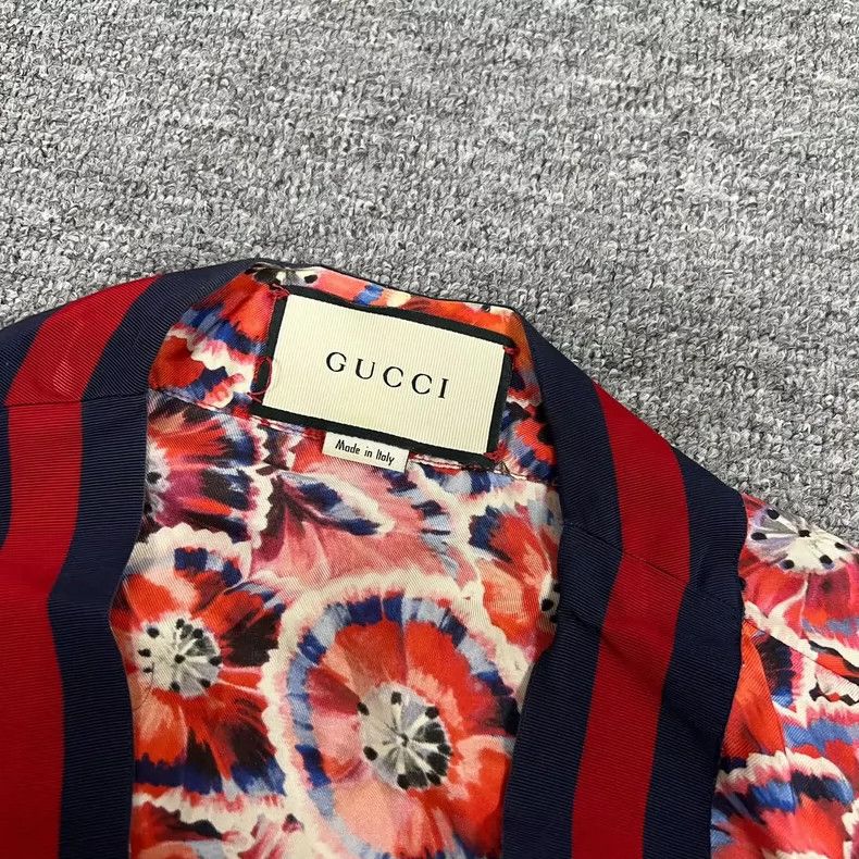 Gucci Gucci Floral Silk Cardigan Size 38 Size US M / EU 48-50 / 2 - 5 Thumbnail