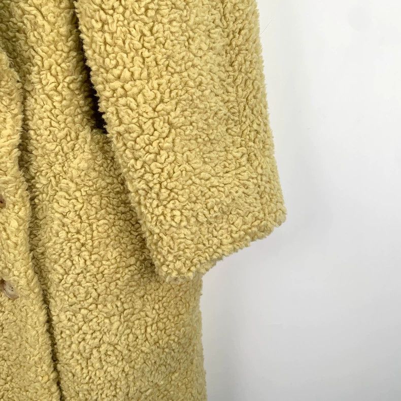 Burberry Burberry Yellow Teddy Wool Double-Breasted Coat Size US M / EU 48-50 / 2 - 4 Thumbnail