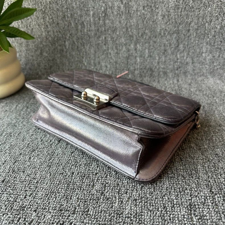 Dior Dior Removable Chain Shoulder Bag in Purple Size ONE SIZE - 4 Thumbnail