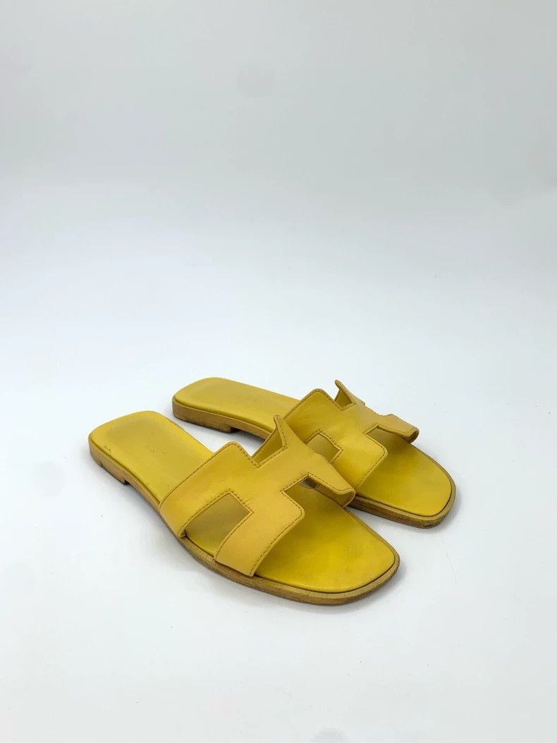 Hermes Hermes Yellow Leather Slippers Size 37 Size US 7.5 / EU 40-41 - 2 Thumbnail
