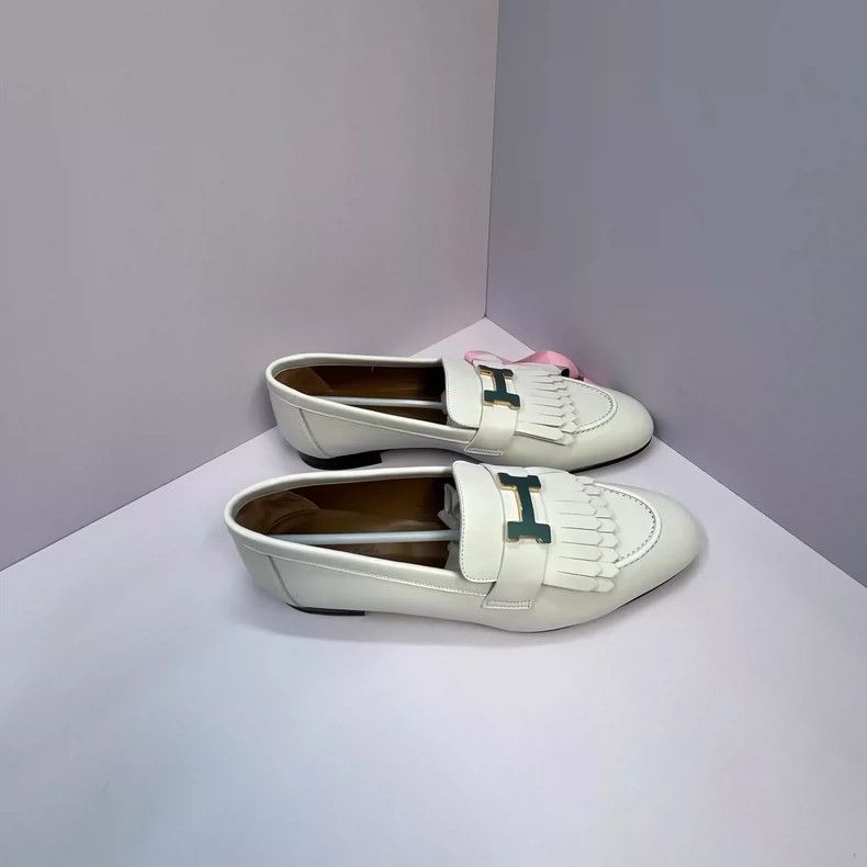 Hermes Hermes Fringed Loafers with Gold Buckle Size US 8 / EU 41 - 7 Thumbnail