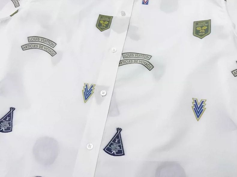 Louis Vuitton Louis Vuitton Embroidered Badge Long Sleeve Shirt Size US L / EU 52-54 / 3 - 2 Thumbnail