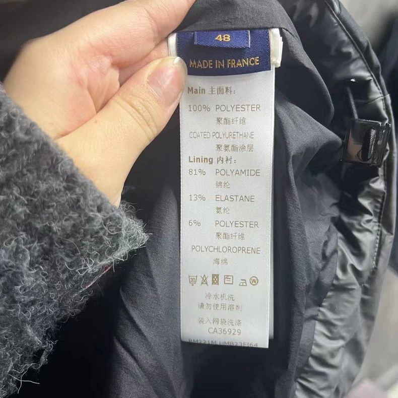 Louis Vuitton Louis Vuitton Gray Hooded Puffer Jacket Size US M / EU 48-50 / 2 - 3 Thumbnail