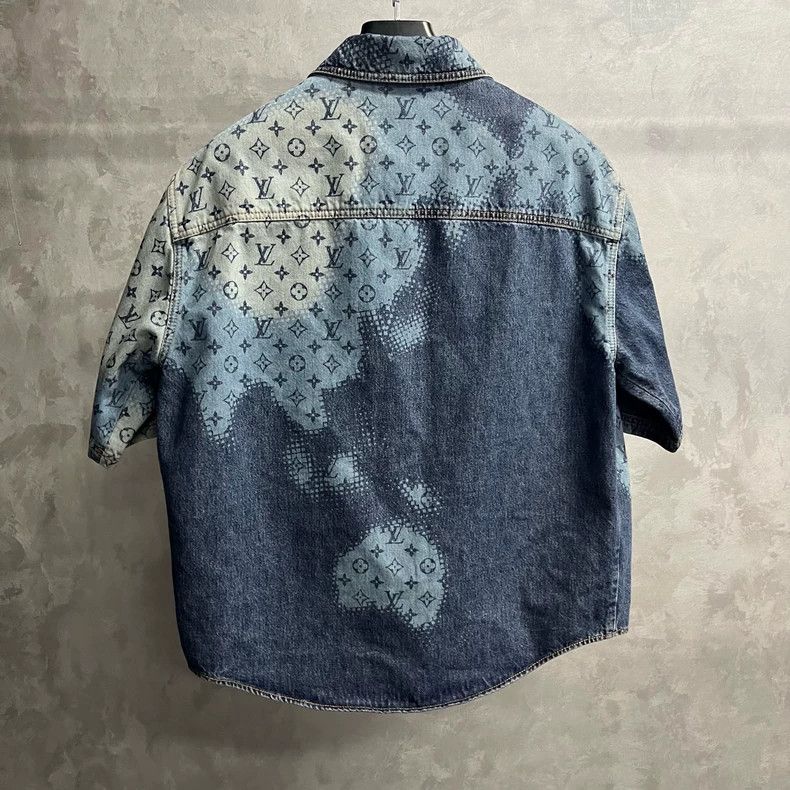 Louis Vuitton Louis Vuitton Blue Short Sleeve Shirt Size US S / EU 44-46 / 1 - 2 Thumbnail