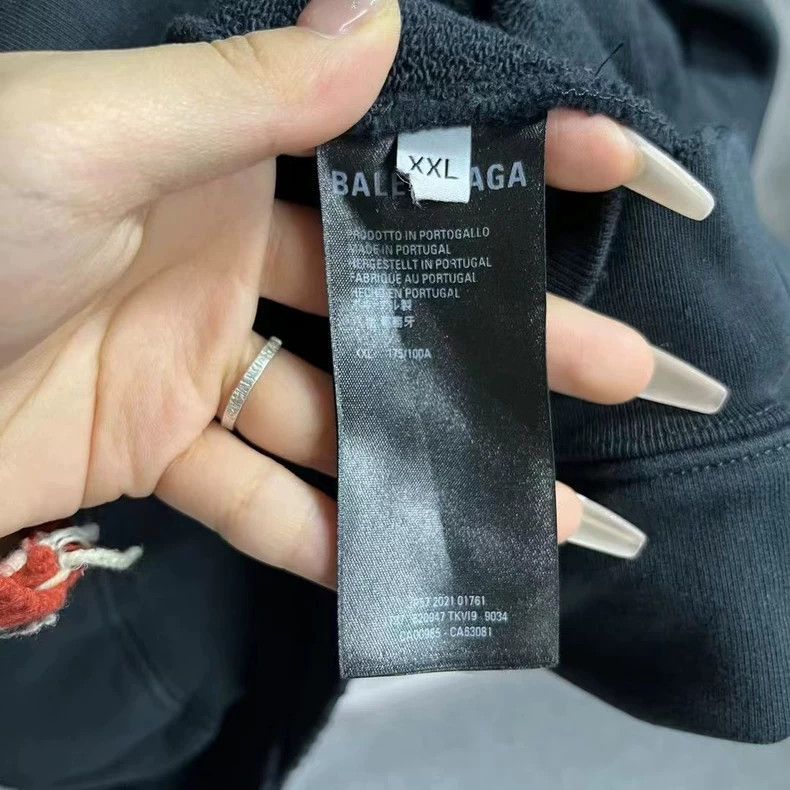 Balenciaga Balenciaga Black Logo Embroidered Hoodie Size US XXL / EU 58 / 5 - 3 Thumbnail