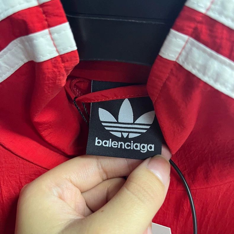 Balenciaga Balenciaga Adidas Red Logo Windbreaker Jacket Size US M / EU 48-50 / 2 - 6 Thumbnail