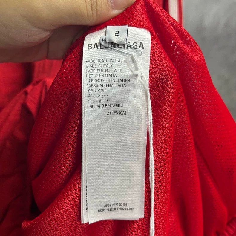 Balenciaga Balenciaga Adidas Red Logo Windbreaker Jacket Size US M / EU 48-50 / 2 - 3 Thumbnail