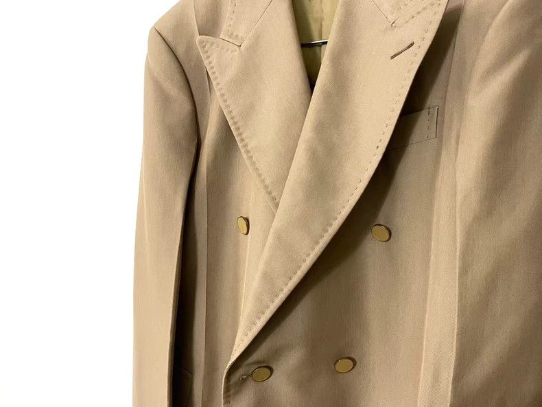 Louis Vuitton Louis Vuitton Beige Double-Breasted Coat Size US M / EU 48-50 / 2 - 2 Thumbnail