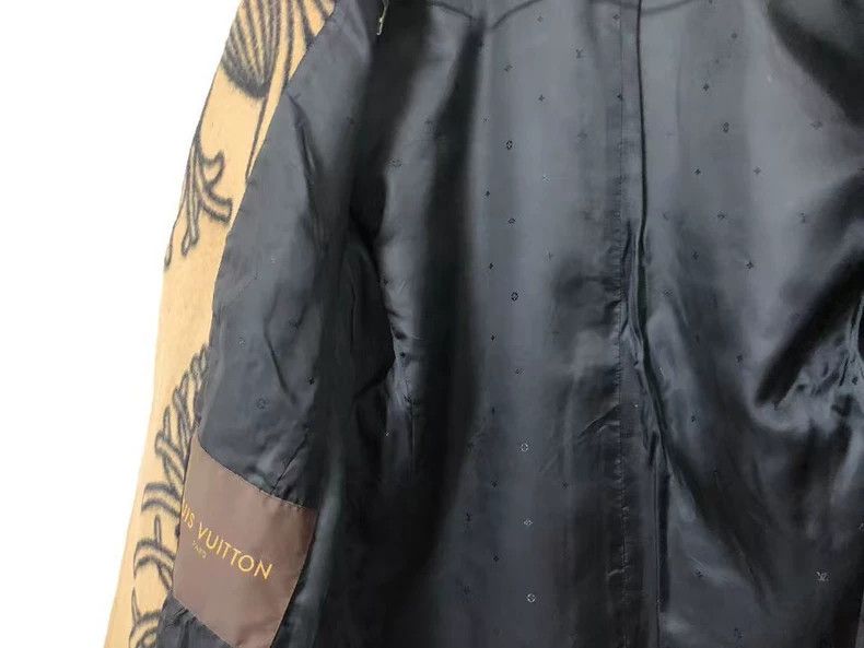 Louis Vuitton Louis Vuitton Double-Breasted Wool Coat Size US L / EU 52-54 / 3 - 6 Thumbnail