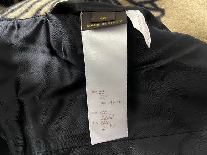 Louis Vuitton Louis Vuitton Double-Breasted Wool Coat Size US L / EU 52-54 / 3 - 7 Thumbnail