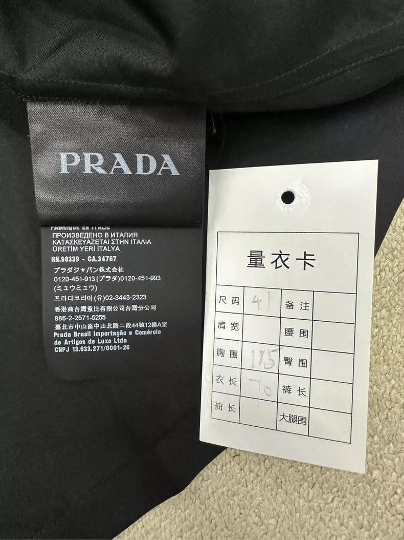 Prada Prada Long Sleeve Shirt with Triangle Logo Size US M / EU 48-50 / 2 - 5 Thumbnail