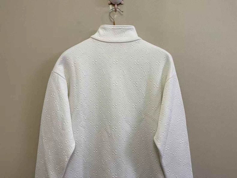 Louis Vuitton Louis Vuitton White Logo Embossed Jacket Size US M / EU 48-50 / 2 - 5 Thumbnail