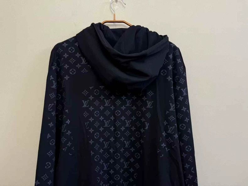 Louis Vuitton Louis Vuitton Black Logo Zip Hoodie Size US XXL / EU 58 / 5 - 5 Thumbnail