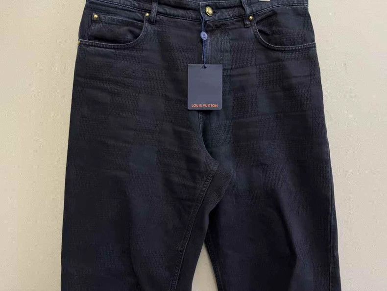 Louis Vuitton Louis Vuitton Black Logo Denim Pants Size 30 Size US 30 / EU 46 - 2 Thumbnail