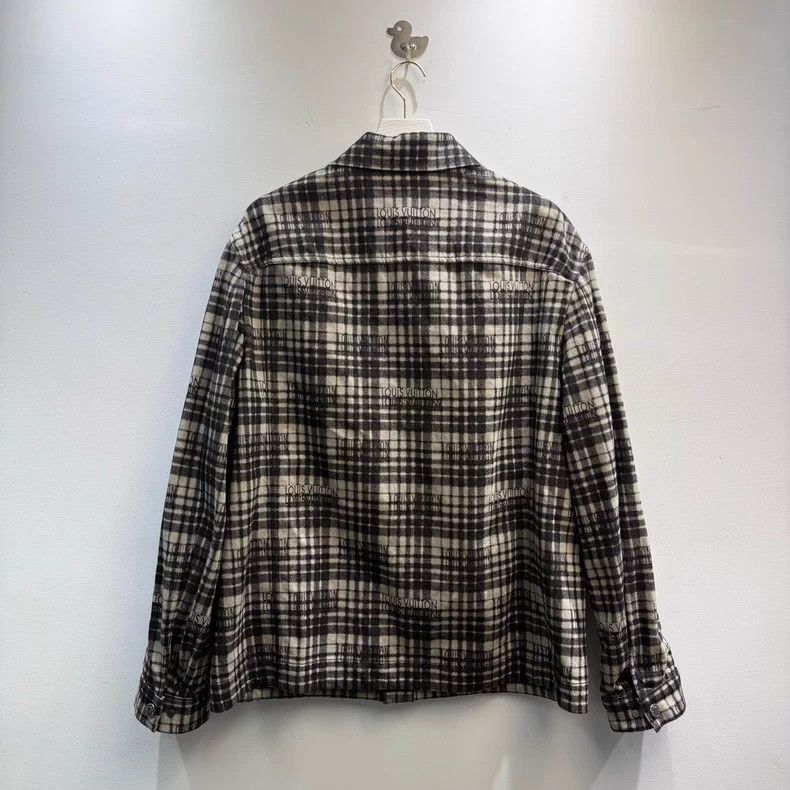 Louis Vuitton Louis Vuitton Plaid Logo Jacket 2023 Collection Size US L / EU 52-54 / 3 - 2 Thumbnail