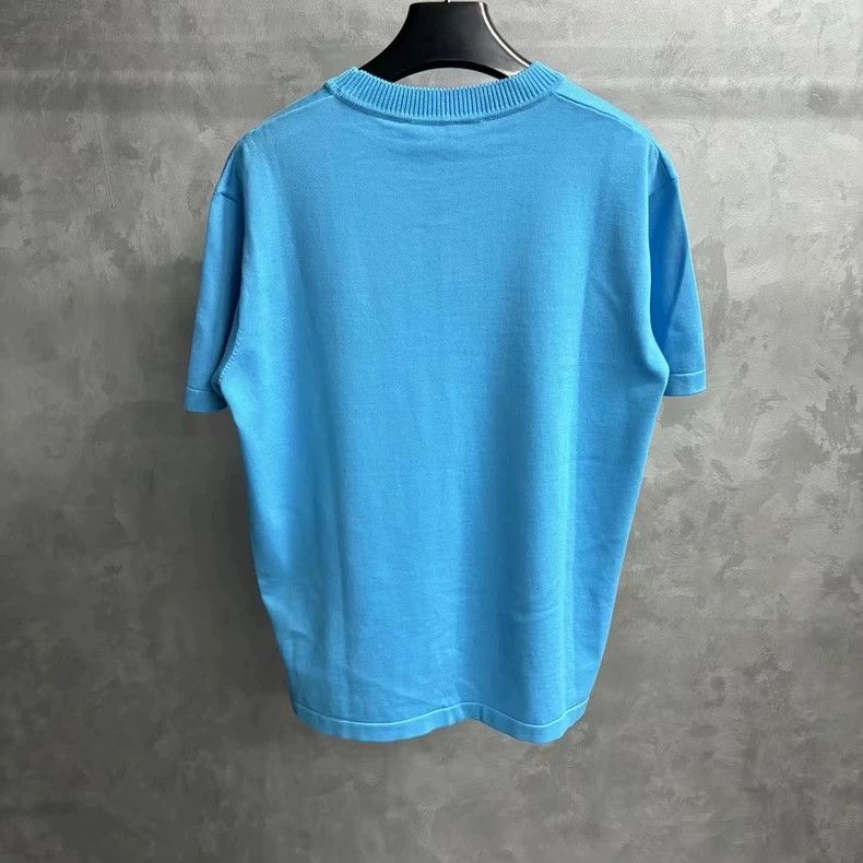 Louis Vuitton Louis Vuitton Blue Logo Embroidered T-Shirt Size US XL / EU 56 / 4 - 5 Thumbnail