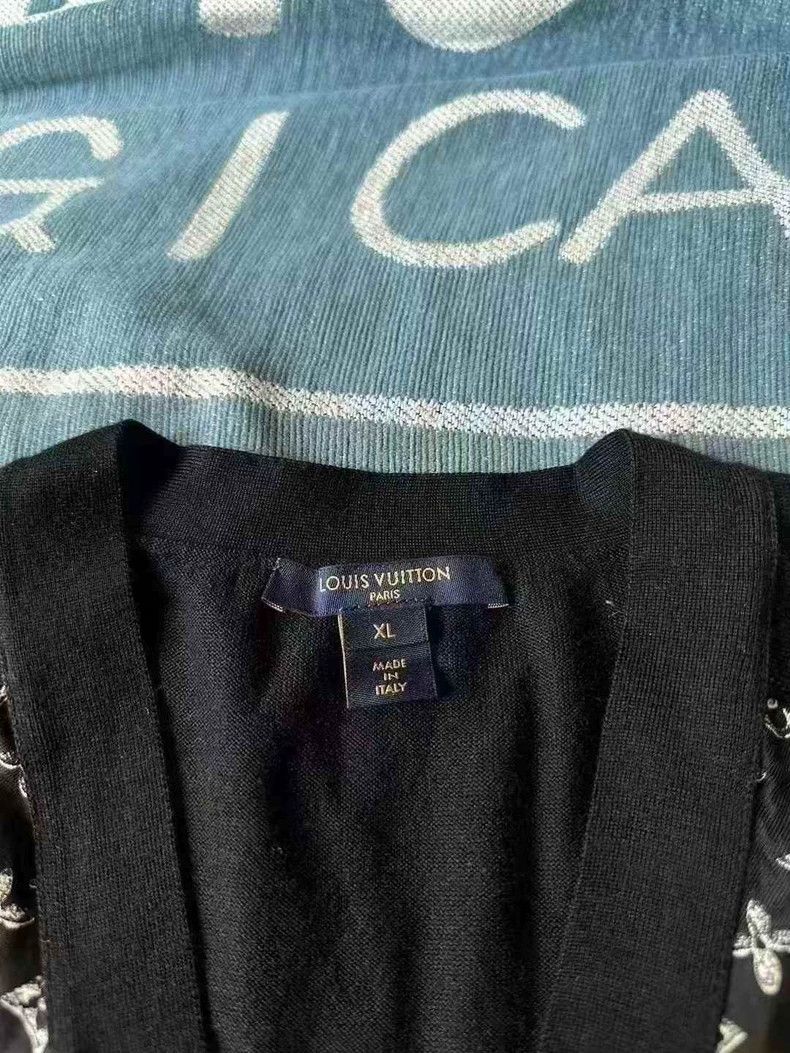 Louis Vuitton Louis Vuitton Cat Print Cardigan Sweater Size US XL / EU 56 / 4 - 3 Thumbnail