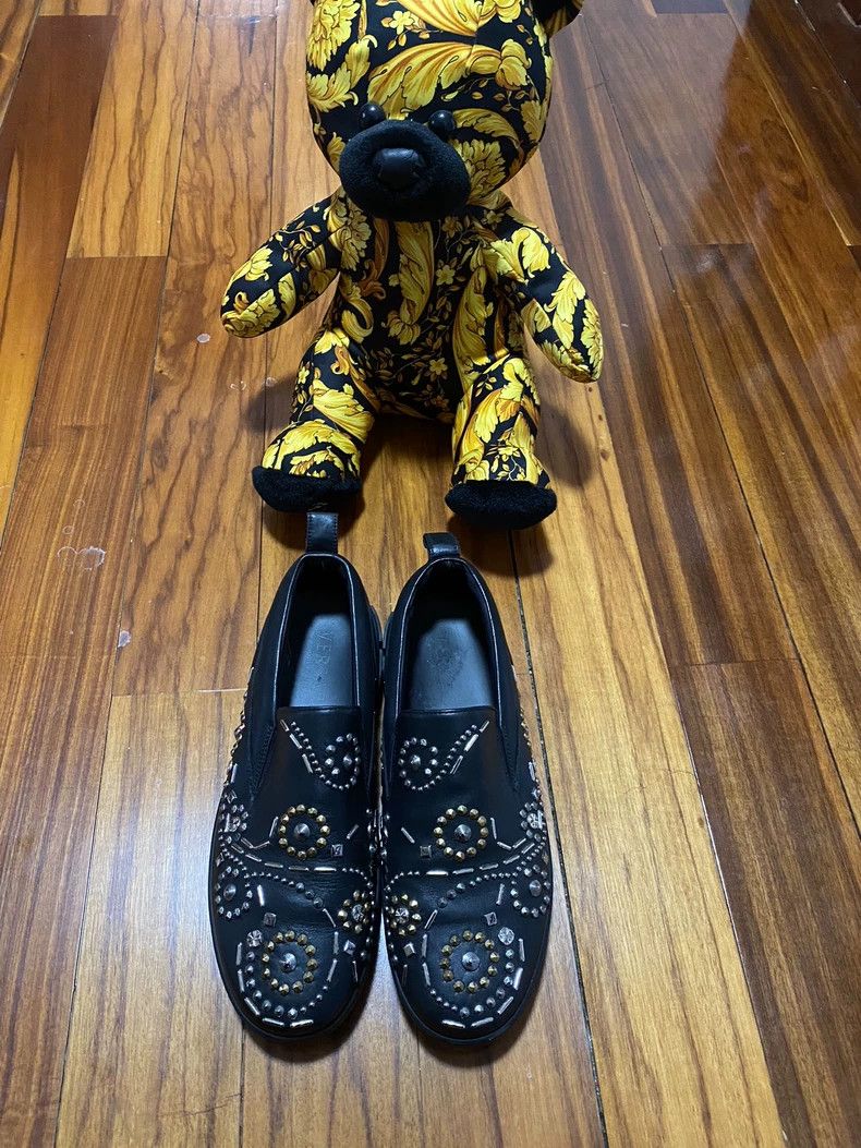 Versace Versace Men's Casual Dress Shoes with Embellishments Size US 10 / EU 43 - 2 Thumbnail