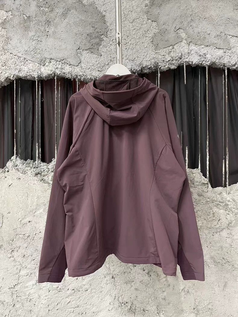 Moncler Mont Bell Zippered Jacket in Excellent Condition Size US XL / EU 56 / 4 - 2 Thumbnail