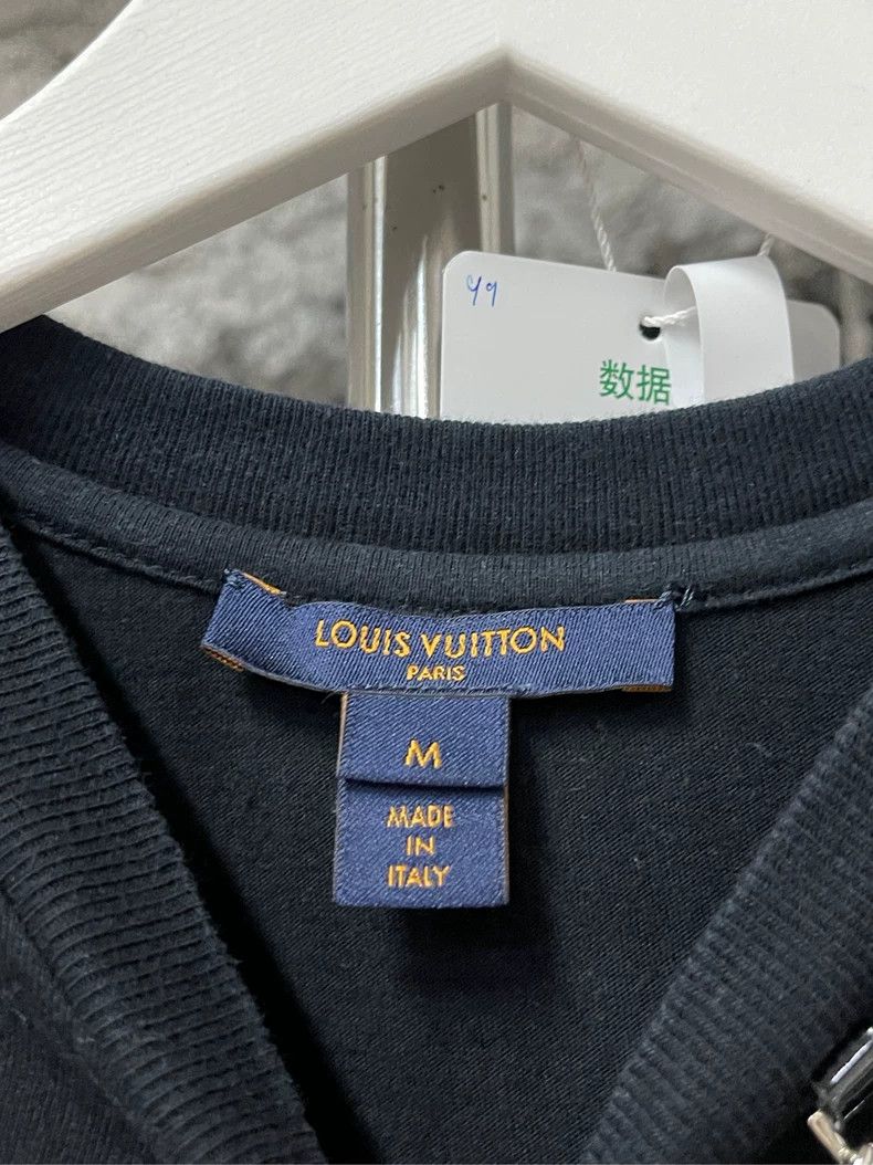 Louis Vuitton Louis Vuitton Black Logo Short Sleeve Shirt Size US M / EU 48-50 / 2 - 5 Thumbnail