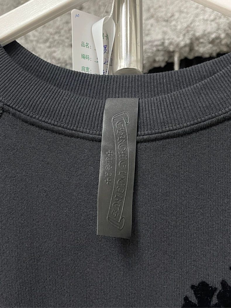 Chrome Hearts Chrome Hearts Flock Cross Hoodie Size L Size US L / EU 52-54 / 3 - 6 Thumbnail