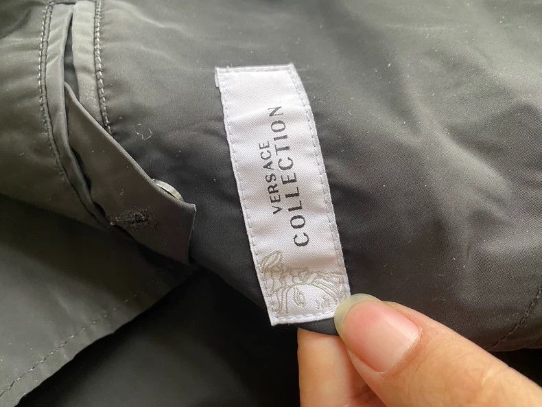 Versace Versace Windbreaker Jacket Fashion Outerwear Size US L / EU 52-54 / 3 - 4 Thumbnail