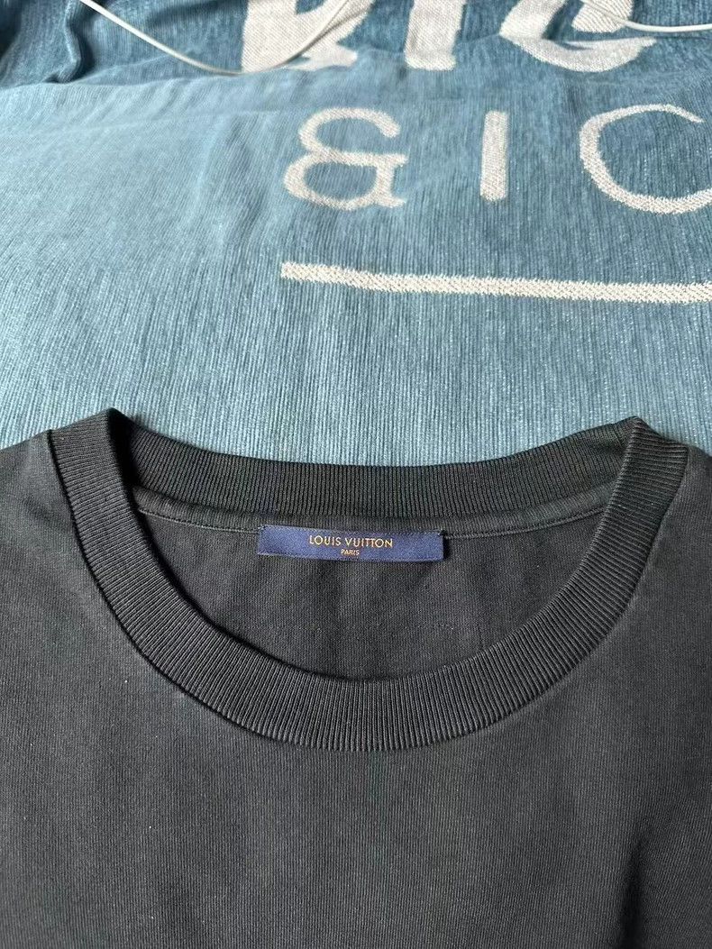 Louis Vuitton Louis Vuitton Gray Short Sleeve T-Shirt Size US XL / EU 56 / 4 - 3 Thumbnail