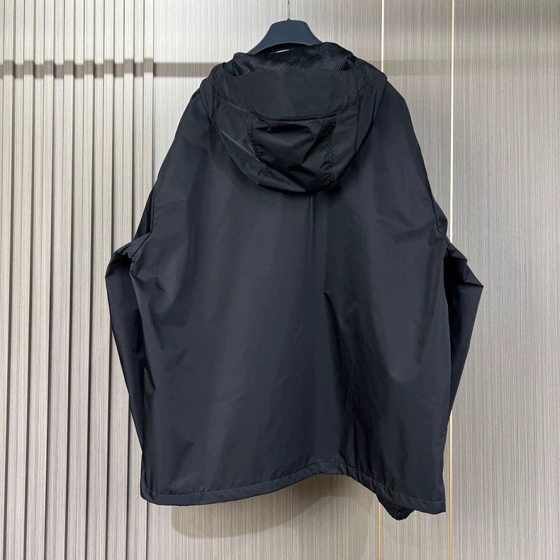 Givenchy Givenchy Black Printed Zip Jacket Outerwear Size US L / EU 52-54 / 3 - 2 Thumbnail