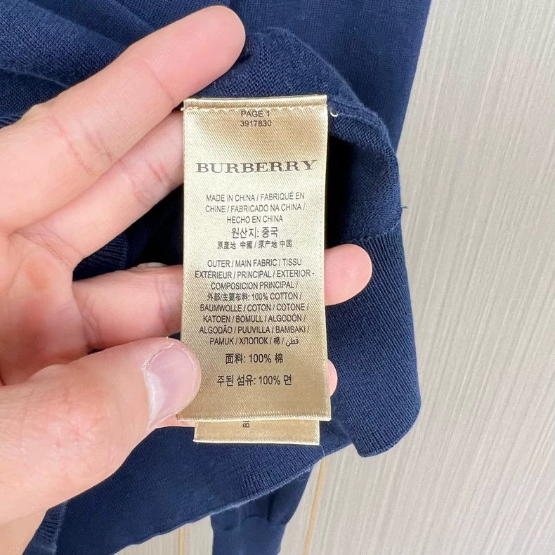 Burberry Burberry V-Neck Knit Sweater Size M Size US M / EU 48-50 / 2 - 7 Thumbnail