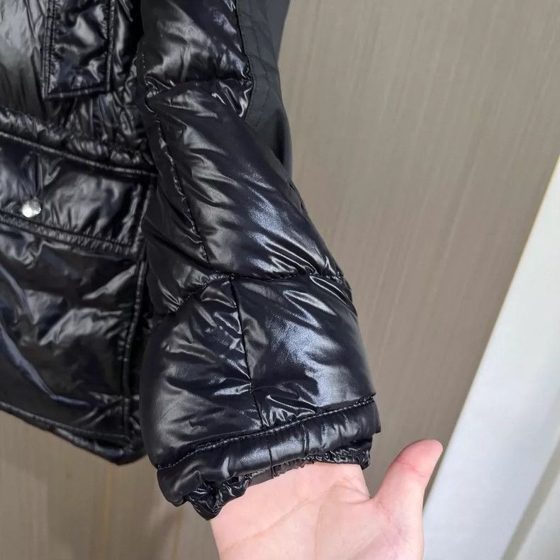 Moncler Moncler Frey Series Down Jacket with Fur Collar Size US M / EU 48-50 / 2 - 5 Thumbnail