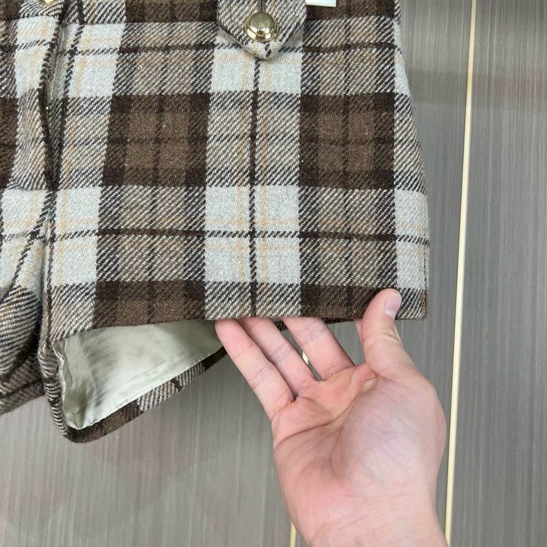 Miu Miu Miu Miu Plaid Embroidered Shorts with Gold Button Size US 36 / EU 52 - 3 Thumbnail