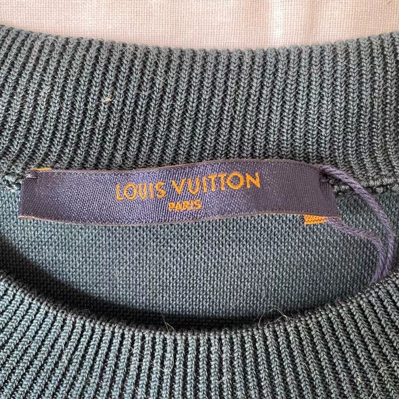 Louis Vuitton Louis Vuitton Gray Pink Printed Sweatshirt Size US S / EU 44-46 / 1 - 3 Thumbnail