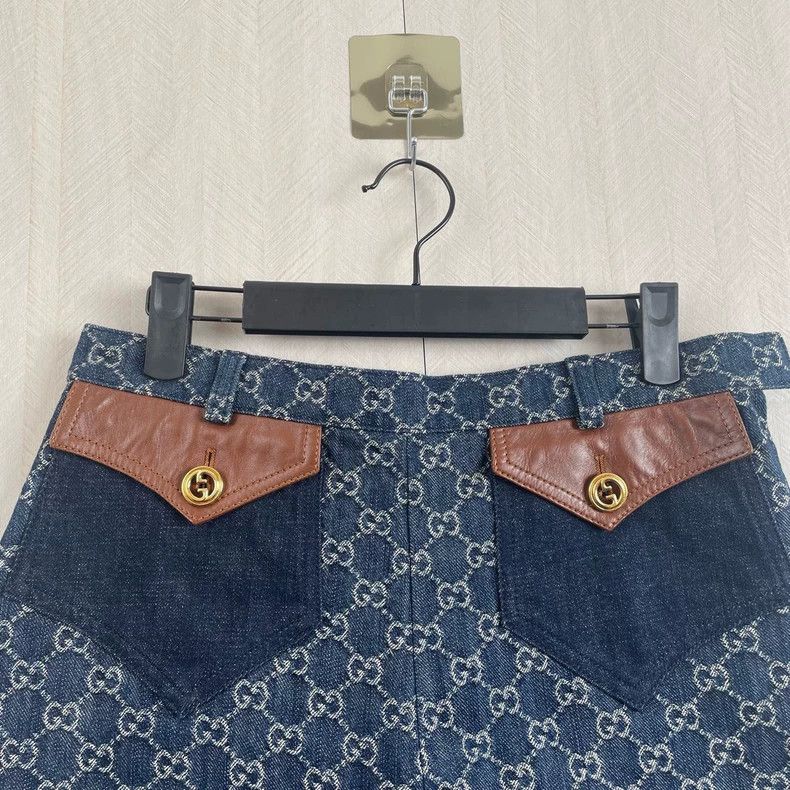 Gucci Gucci Denim Shorts with Logo Print and Leather Size US 42 / EU 58 - 2 Thumbnail