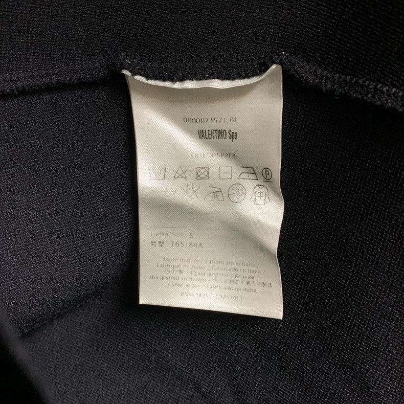 Valentino Valentino Black Sleeveless Top for Women Size US S / EU 44-46 / 1 - 4 Thumbnail