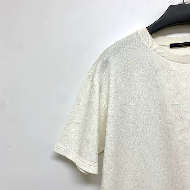 Louis Vuitton LV Louis Vuitton Short Sleeve T-Shirt XXL Size US XXL / EU 58 / 5 - 7 Thumbnail