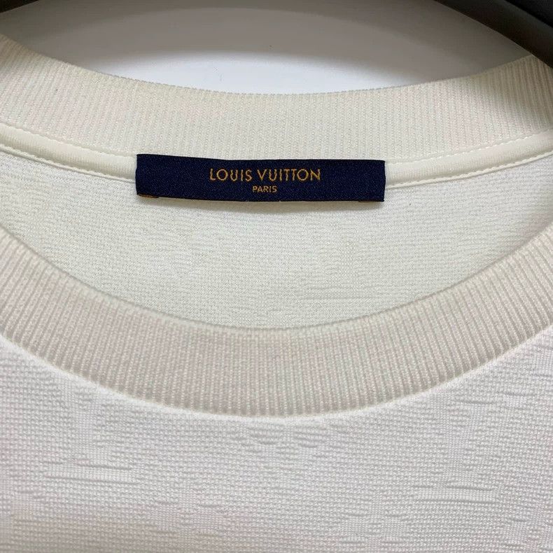 Louis Vuitton LV Louis Vuitton Short Sleeve T-Shirt XXL Size US XXL / EU 58 / 5 - 3 Thumbnail