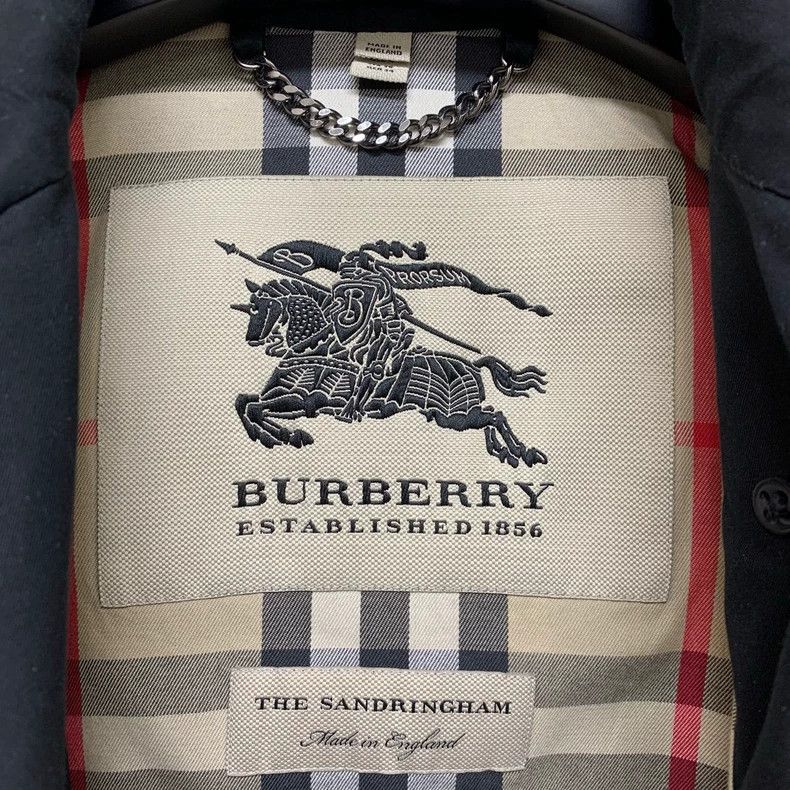 Burberry Burberry Black Trench Coat UK6 Size Size US XS / EU 42 / 0 - 4 Thumbnail