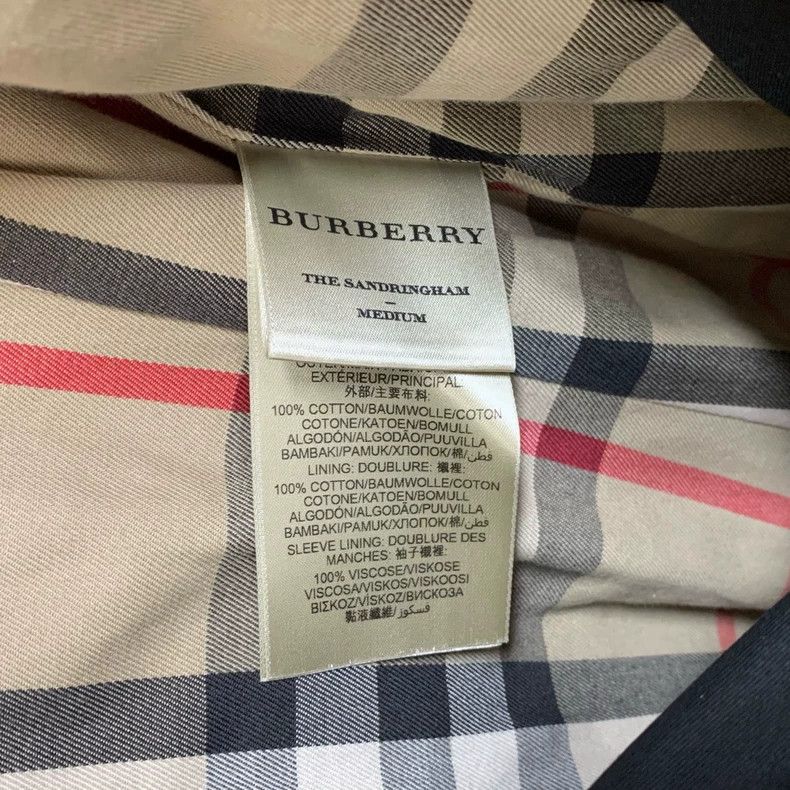 Burberry Burberry Black Trench Coat UK6 Size Size US XS / EU 42 / 0 - 3 Thumbnail