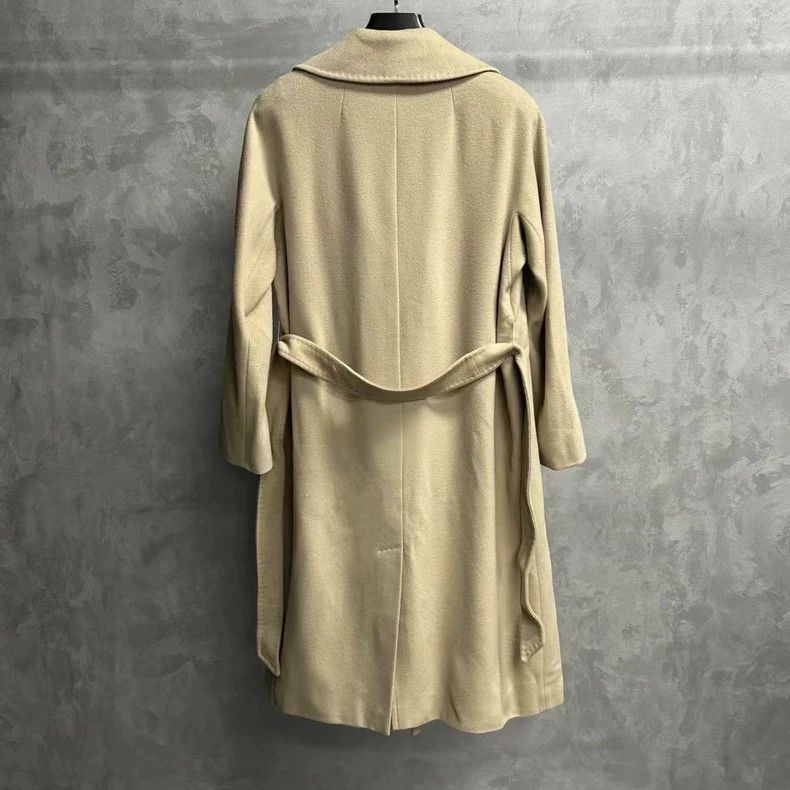 Max Mara Max Mara Beige Double-Breasted Long Coat Size US S / EU 44-46 / 1 - 2 Thumbnail
