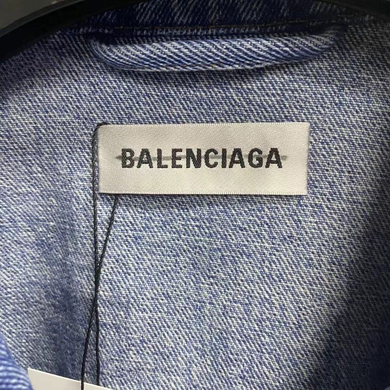 Balenciaga Balenciaga Blue Embroidered Denim Jacket Size 34 Size US S / EU 44-46 / 1 - 3 Thumbnail