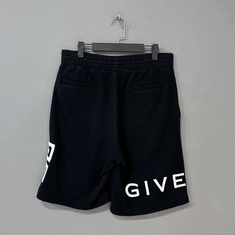 Givenchy GIVENCHY Logo Shorts in Black Color Size US 27 - 3 Thumbnail