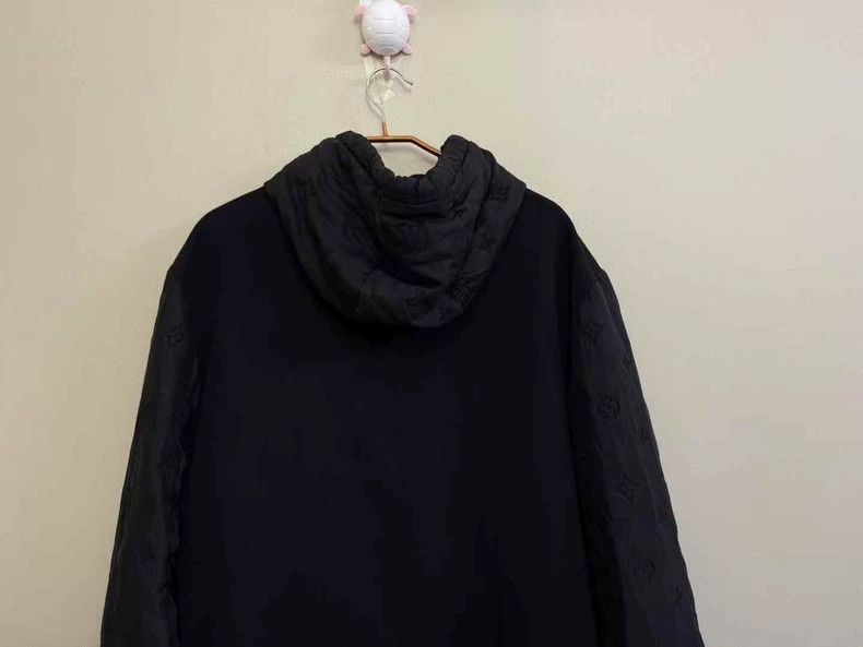 Louis Vuitton Louis Vuitton Black Hooded Jacket with Logo Size US XXL / EU 58 / 5 - 5 Thumbnail