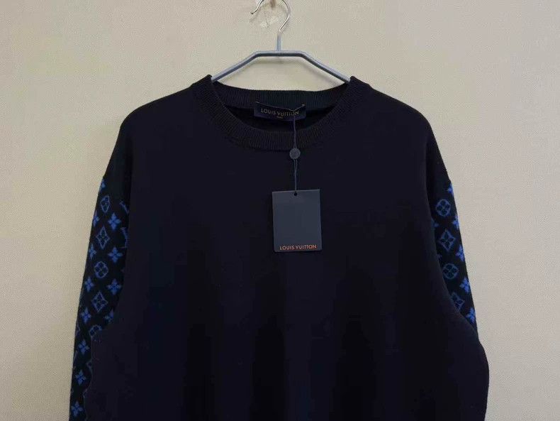 Louis Vuitton LOUIS VUITTON Black Logo Sweater XXL Size US XXL / EU 58 / 5 - 2 Thumbnail