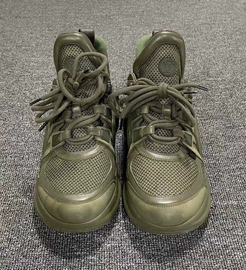 Louis Vuitton Louis Vuitton Sneakers in Olive Green Size US 7.5 / EU 40-41 - 2 Thumbnail