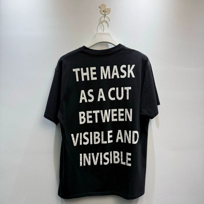 Gucci Gucci Mask Logo Short Sleeve T-Shirt Size US M / EU 48-50 / 2 - 3 Thumbnail