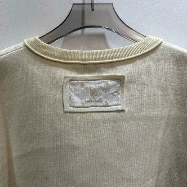 Louis Vuitton Louis Vuitton Short Sleeve Logo T-shirt Size US S / EU 44-46 / 1 - 6 Thumbnail