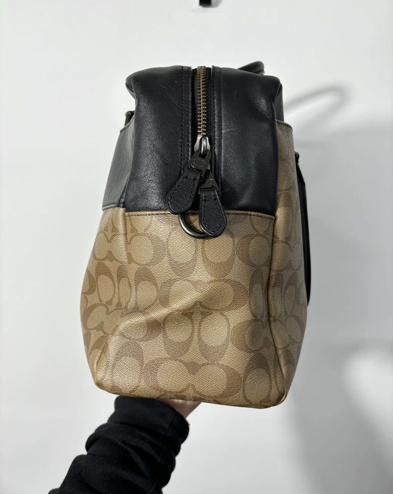 Louis Vuitton COACH Classic Boston Bag Travel Handbag Size ONE SIZE - 6 Thumbnail