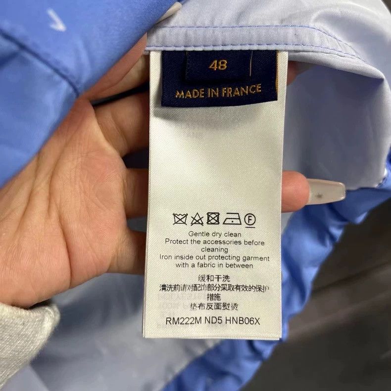 Louis Vuitton Louis Vuitton Blue Pattern Windbreaker Jacket Size US L / EU 52-54 / 3 - 3 Thumbnail