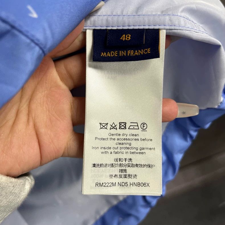 Louis Vuitton Louis Vuitton Blue Check Pattern Windbreaker Jacket Size US M / EU 48-50 / 2 - 3 Thumbnail