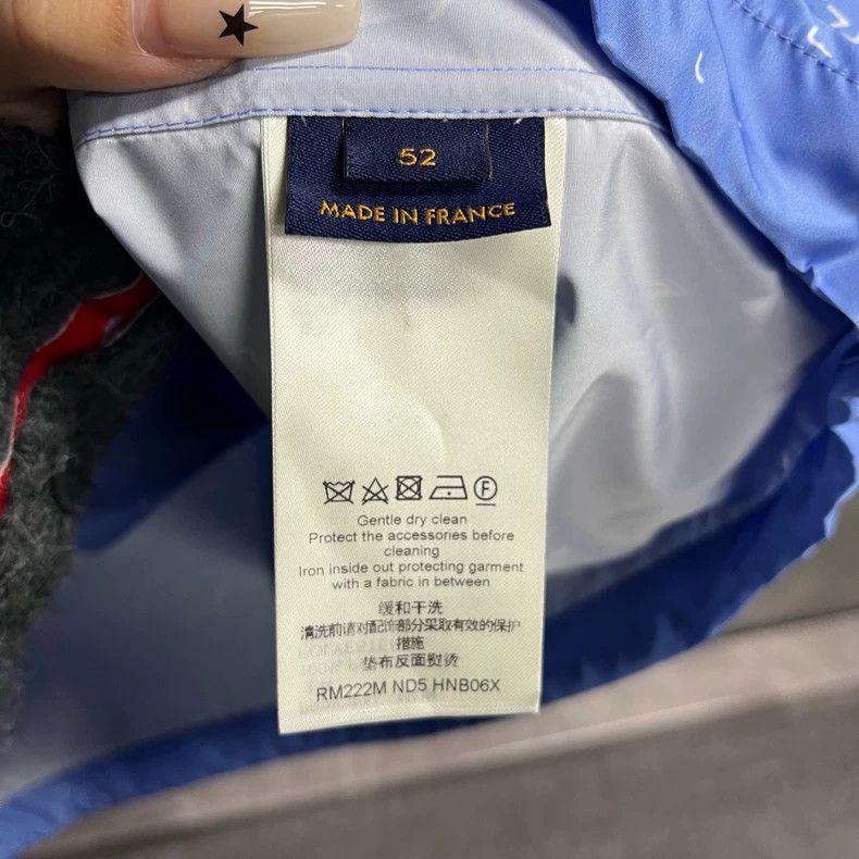 Louis Vuitton Louis Vuitton Blue Windbreaker Jacket with Pockets Size US L / EU 52-54 / 3 - 5 Thumbnail